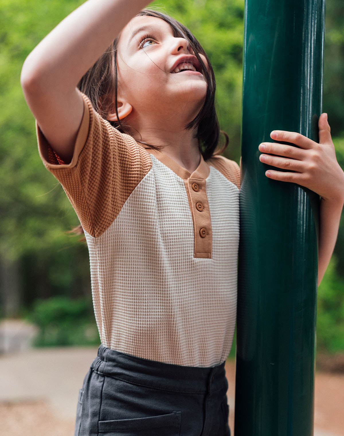Kids Waffle Henley Tee in Oat and Peanut Butter