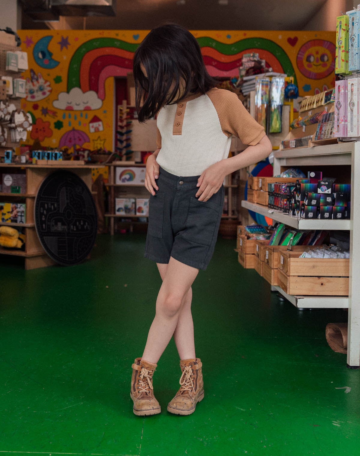 Kids Waffle Henley Tee in Oat and Peanut Butter