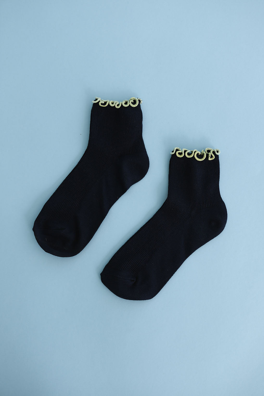 Petite Ruffle Modal Socks