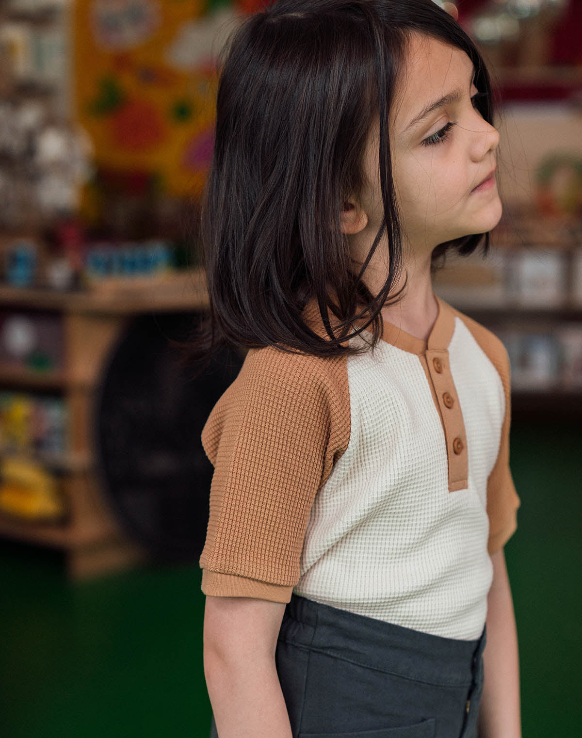 Kids Waffle Henley Tee in Oat and Peanut Butter
